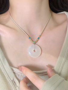 New Chinese Style Natural Agate Safe Buckle Necklace Womens Birthdays Gift for Girlfriend Fashion Jewelry Fresh out