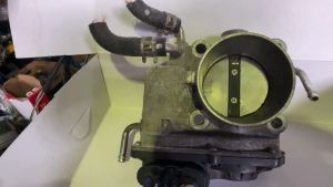 Toyota 2.0 2.4 Throttle Body For Alphard Vellfire Estima Camry - Used Parts Japan