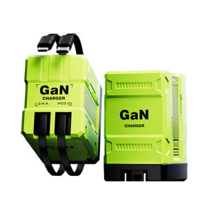 W&O | PD Fast Charging Multi-Device Compatible Charger with Retractable Type-C Cable