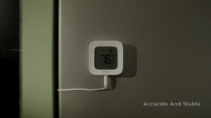 เครื่องวัดอุณหภูมิตู้เย็น Govee Life แบบ WiFi พร้อมสัญญาณเตือน เครื่องวัดอุณหภูมิช่องแช่แข็งแบบไร้สายพร้อมควบคุมผ่านแอป หน้าจอ LCD ส่งออกข้อมูลฟรี 2 ปี เหมาะสำหรับตู้เย็น สระว่ายน้ำ อ่างน้ำร้อน (รองรับเฉพาะ WiFi 2.4G เท่านั้น)