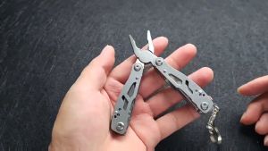Tang Lipat Multifungsi EDC Plier Survival Tool Stainless Steel