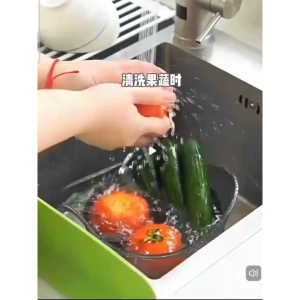 Kitchen Sink Silicone Splash Guard with Large Suction Cup Sink Splash Guard Washbasin Water Barrier