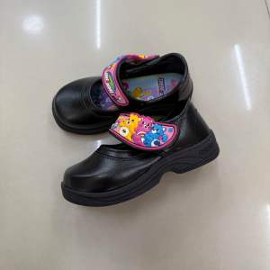 มีไฟ รองเท้านักเรียน Chappy รุ่น CB-1 รองเท้านักเรียนเด็กอนุบาลผู้หญิงลายแคร์แบร์ รองเท้านักเรียนแคร์แบร์