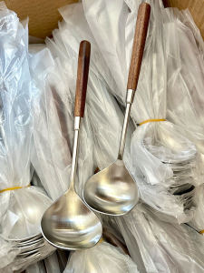 Walnut Solid Wood Kitchenware Soup Ladle Hot Pot Spoon Small Size Restaurant Spoon Buffet Spoon 304 Stainless Steel Deepening Spoon Head