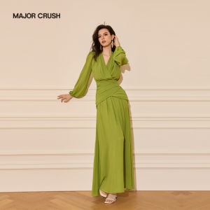 Elegant Slim Fitting Green Dress