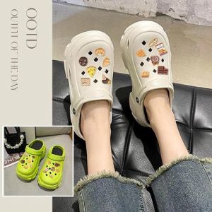 QJshop   พร้อมส่ง รองเท้าหัวโตเเฟชั่น งานดีมาใหม่ กันลื่นเเน่นๆ วัสดุอย่างดี ที่สําคัญรุ่นนี้ราคาถูกมากเเกร หากสนใจ รีบไปตํากันเลยก่อนสินค้าหมด