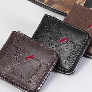 【iFashion】กระเป๋าสตางค์ผู้ชาย กระเป๋าสตางค์หนัง PU พร้อมซิป กระเป๋าสตางค์แบบลำลอง มีสไตล์ กระเป๋าใส่เงินแบบคลาสสิก ใส่บัตรได้หลายใบ Mens Wallets PU Leather Wallet with Zipper Casual Stylish Purse Classic Multi-Card Holder