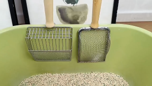 พร้อมส่ง พลั่วตักขยะแมว ตะแกรง โลหะสเตนเลส ด้ามจับไม้ ขนาดใหญ่ ขนาด28x13cm สามารถใช้สําหรับกรวดหยาบ ละเอียด