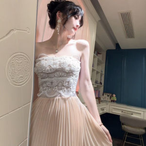 CHANGTONG | Elegant Lace Stitching Waist Slimming Dress Spring