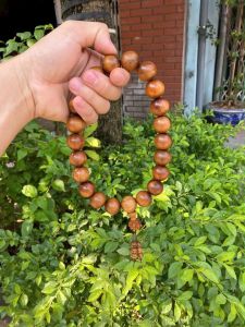 Chuỗi gỗ bách xanh 20li niệm phật tu tập trì chú từ gỗ bách xanh vân đẹp mùi thơm tự nhiên dễ chịu