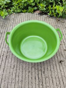 (12 Pcs) BAK PLASTIK | BAK KUPING ukuran 32cm Hijau