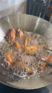 ปีกไก่งอแดดเดียว🐤 สูตรคุณแม่👩‍🍳 นุ่ม หอม ถึงเครื่อง😋 สดสะอาดปลอดภัย 100% (ไม่ใส่ชูรส)