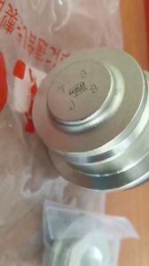 Cặp Rotuyn (Trụ Đứng) Càng A dưới xe Toyota Fortuner Innova Hilux 2005 - Nay Hàng Xịn - Nhập khẩu 100% Chính hãng N.K.U- Nhật bản