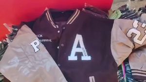 la Áo Khoác Thêu Đồng Phục Bóng Chày Kiểu Mỹ Áo Khoác Da Phối Rộng Rãi Trào Lưu Hàn Quốc Áo Khoác Mô Tô Nam Nữ Đẹp Trai Đường Phố Kiểu Hồng Kông