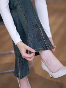 Retro Rhinestone Slit Micro Flare Denim Jeans Womens Spring Autumn 2025 New Heavyweight American High Waist Elastic Micro Flare Pants