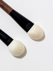 Star Pocket Cat Tongue Blush Brush Tongue-Shaped Highlight Brush Flame Brush Fine Light Front Wool Finishing Brush Primary Color Series Short Rod