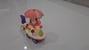 ม้ายูนิคอร์น ขายไอสกรีม มีแสงไฟ เสียงดนตรี เล่นสนุก เพลินเพลิน สำหรับเด็กๆ