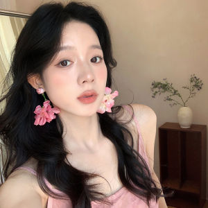 Beach Vacation Style Pink Floral Womens Earrings Exaggerated Bohemian Beaded Ear Cuffs Fashion Jewelry Accessory Pair