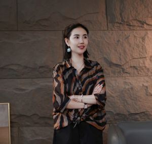 Spring Summer 2023 Casual Stripe Print Short Sleeve Shirt Slimming Korean Style Versatile Polo Neck Button Detail Regular Length