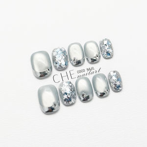 2025 Handmade Nail Art Wearing False Nails Ice Blue Grey Cats Eye Sparkling Sequins French Style High-End White Enhancing 863