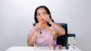 Mainan Jerapah Poptube Anak-Anak Dapat Direnggangkan Portable