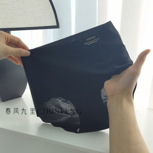 กางเกงชั้นในผู้หญิงเอวกลางระบายอากาศได้ดี ผ้าไหม ป้องกันแบคทีเรีย ความยาวเพิ่มขึ้น ป้องกันการถูกติดเชื้อ ลดความร้อน กางเกงชั้นในผู้หญิง