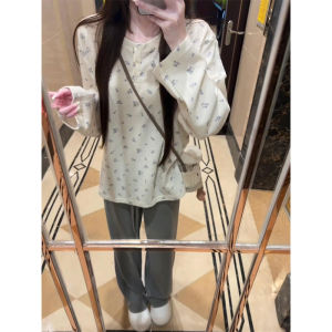 XIANGBAIWEI | Korean-style Floral Henley Neck T-shirt