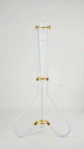 Vas Bunga Segitiga Hiasan Rumah Decor Home Dekorasi Pot Kerucut Kaki Besi Import Sudut Ruangan Standing Corong Wedding Premium Artificial Murah Pelaminan