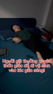 Đèn cảm ứng phích cắm (đã có bóng Led 3W) đèn cảm ứng cho phòng ngủ cầu thang hành lang hoặc lối đi tối SS82B