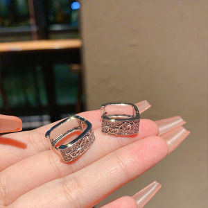 Elegant Korean-style Small Embedded Rhinestone Letter Ear Studs for Women Simple Fashion Versatile High-end Feeling Design