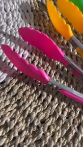 FOREVER - Penjepit Makanan Silicone + Stainless Capitan Salad Buah Gorengan WARNA-WARNI