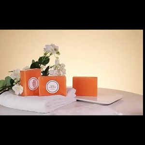 Kojiesan Skin Lightening Kojic Acid Soap Handmade Essential Oil Body Bath Soap kojie.san whitening reduce scar 曲酸皂