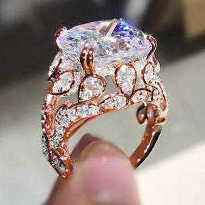 Huitan Nữ Thiết Kế Rỗng Nhẫn Đính Đá Cubic Zirconia Hoa Hồng Vàng/Bạc Tiệc Cưới Trang Sức Hợp Thời Trang Hình Học Thiết Lập Prong Setting