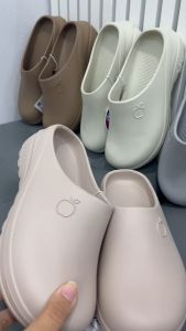 K รองเท้าหัวโต รองเท้าแตะ รองเท้าแตะแบบสวม red apple รุ่น AP-3999 สี กากี ขาวครีม ครีม ชมพู ดำ เทาอ่อน Size 36-40