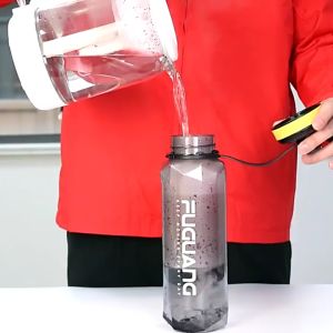 Bình nước uống chịu nhiệt 2 lít Fuguang cao cấp có quai đeo thông minh tiện dụng - Bình nước thể thao mang đi học đi làm tập thể dục
