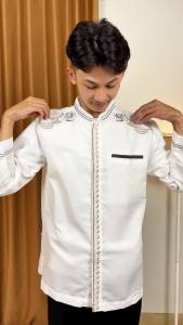 S&D PROJECT Baju Koko Muslim Seri 07 Bahan Polikatun Warna Putih Tulang Jumbo M-4XL Untuk Pria Dewasa Lengan Panjang Motif Bordir