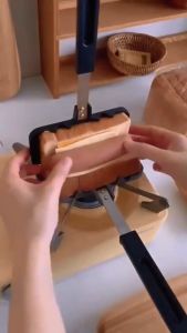Sandwich Maker Bread Toaster Biscuit Bread Toast Frying Pan Foldable Removable Grill Pan Non-Stick