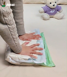 LXY ถุงสูญญากาศ แบบมือม้วน สำหรับเดินทาง พกพา จัดเก็บในตู้เสื้อผ้า ประหยัดพื้นที่ สามารถใช้ซ้ำได้ พร้อมจัดส่ง