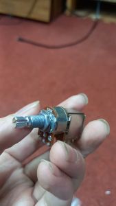 Chiết Áp Kéo đẩy Điều Chỉnh Âm Lượng Cho Đàn Guitar 250k / 500k