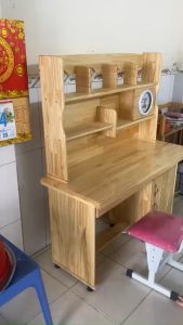 Bàn học sinh gỗ thông tự nhiên cao cấp liền kệ sách giá rẻ tại xưởng giao nhanh trong ngày