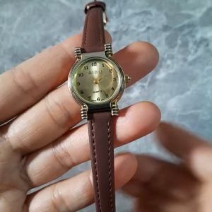 Đồng hồ nữ ALBU  second hand si nhật- đã qua sử dụng