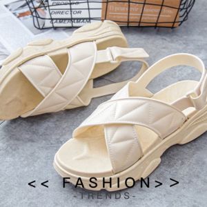 TKGirl รุ่นใหม่มาแรง - รองเท้าแฟชั่น รองเท้าแตะ 5 สี ก้ปัง สายรัดส้นสุดจึ้ง อกตั้ง สีใส่ ทำงานก้ปัง ไม่มีเทคโนโลยีใดแสดงผล เพียง 240 บาท ในรูปแบบสีแดง