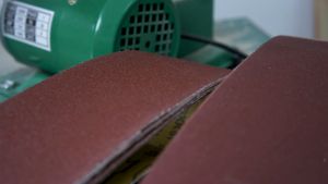 2Pcs/Pack Sanding Belt 4″ x 24″ Belt Sander Sand Paper of 80 120 Grits for AST610 MKAC M9400M DCA