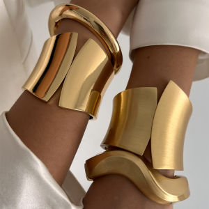 Salircon Exaggerated Vintage Geometric Wave Shape Open Spring Bangles Bracelet Woman Trending Punk Heavy Metal Bracelet Jewelry