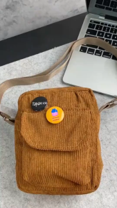 Tapaxco Tas Slempang Pria Keren Giva Tas Wanita Slempang Local Brand Free 2 Pin Random