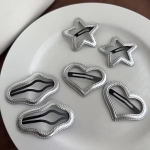 กิ๊บหนีบผม รูปดาวห้าแฉก สีเงิน คลิปด้านข้าง หน้าม้า y2kสไตล์เกาหลี นักเรียนสำหรับผู้หญิง PUหนัง Dopamine