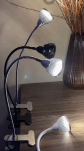 Đèn đọc sách kẹp bàn đầu giường LED công suất  5W-220V Đèn rọi trang trí Nhà hàng Khách sạn Showroom