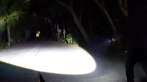 Senter Taktis Led XHP50 High Power Aluminum Alloy LED Tactical Flashlight Rechargeable Flashlight Zoom USB Handheld Light Suitable for Outdoor Camping