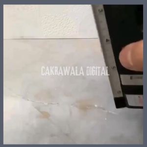 PROMO Waterpass Laser Multifungsi Digital Penggaris Laser 250cm LEVELPRO3 TL243