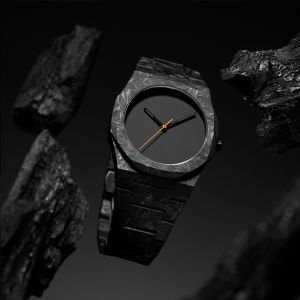 แนวโน้มใหม่แฟชั่นคลาสสิกตะวันออกกลางตัวเลขอาหรับ Dial นาฬิกาควอตซ์สีดําโพลีคาร์บอเนตออกแบบหินอ่อนควอตซ์นาฬิกาผู้ชาย